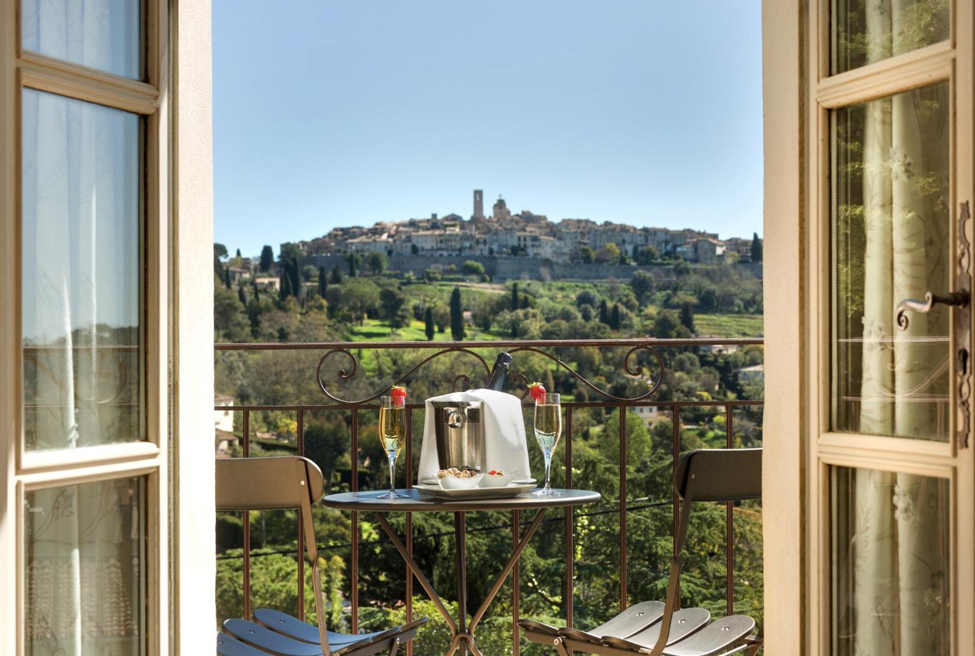 Hotel La Grande Bastide Saint-Paul-de-Vence Bagian luar foto
